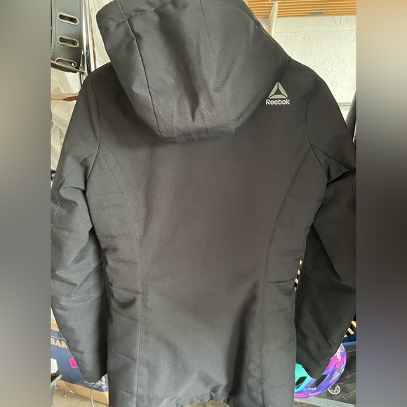 Reebok winter coat - Picture 3 of 5